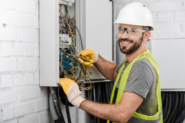 Best Emergency Electrician Near Me  in Center Hill, FL