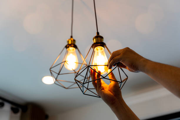 Best Affordable Emergency Electrician  in Center Hill, FL
