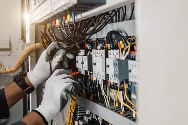 Best Electrical Contractors for Businesses  in Center Hill, FL